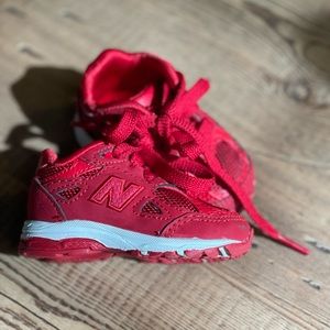 Red New Balance 2C